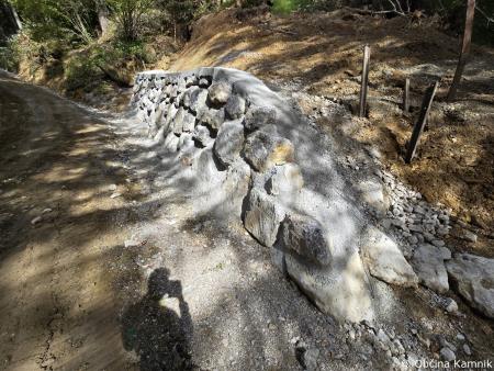 Urejanje javne poti na Krivčevem (8)